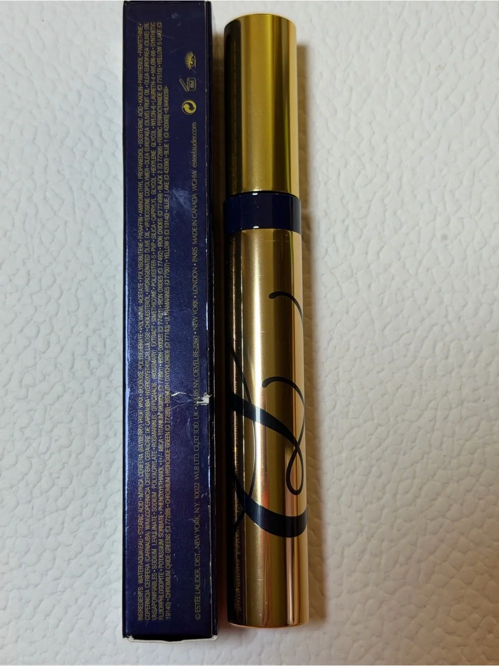 Estee Lauder Sumptuous Extreme Mascara — Gold and Navy Packaging